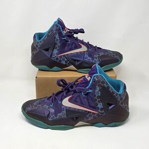 Nike LeBron 11 Summit Lake Hornets Purple Basketball Shoes Men's Size 10.5